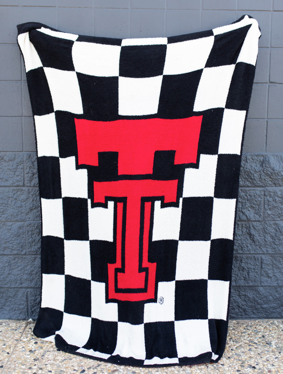 Texas Tech Softball – Red Raider Outfitter