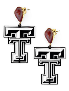 TeamRLN Texas Tech Red Raiders Onyx Double T With 24K Gold Hand-Painted Backing Inset With Red Geodes Post Earrings – Front view